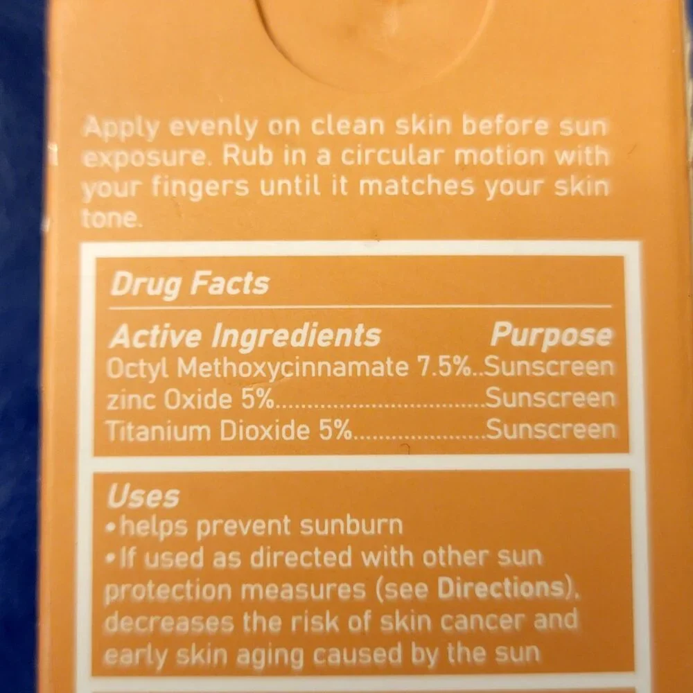 Forever Bloom Biomimic Foundation Medium Tone NIB SPF50